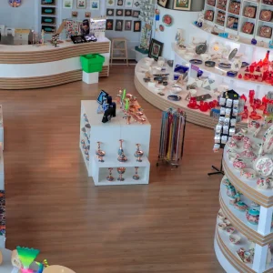 Handicrafts store1