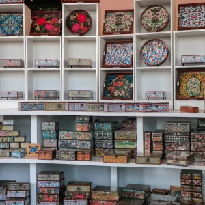 Handicrafts store8